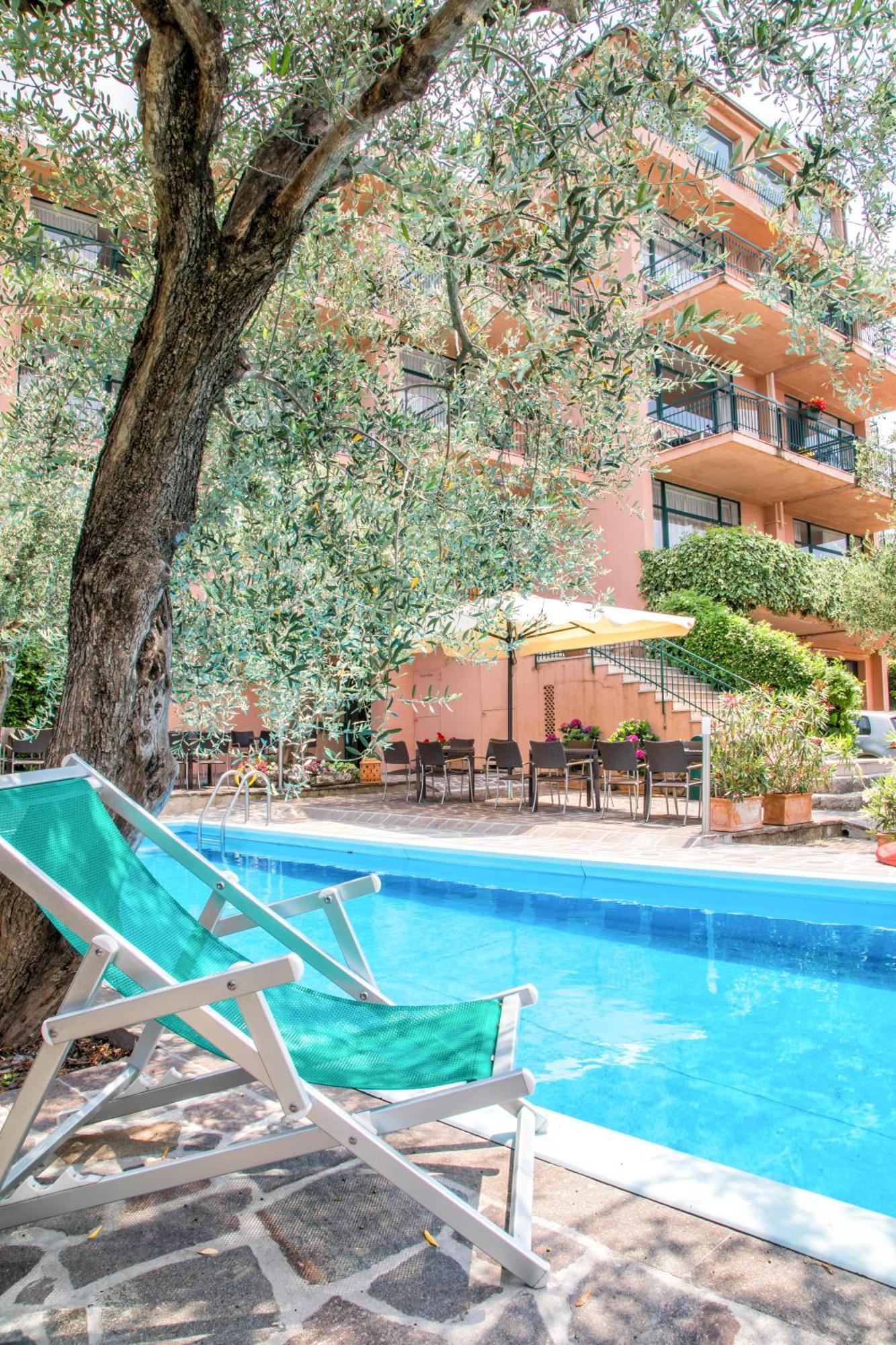 Residence Wieland ตอร์รีเดลเบนาโก ภายนอก รูปภาพ
